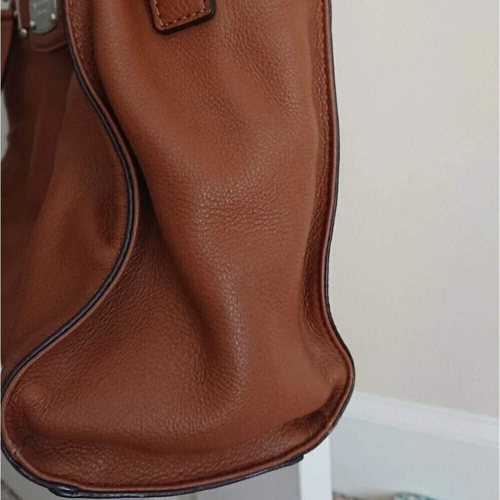 Michael Michael Kors Hamilton East West tote - in brown color